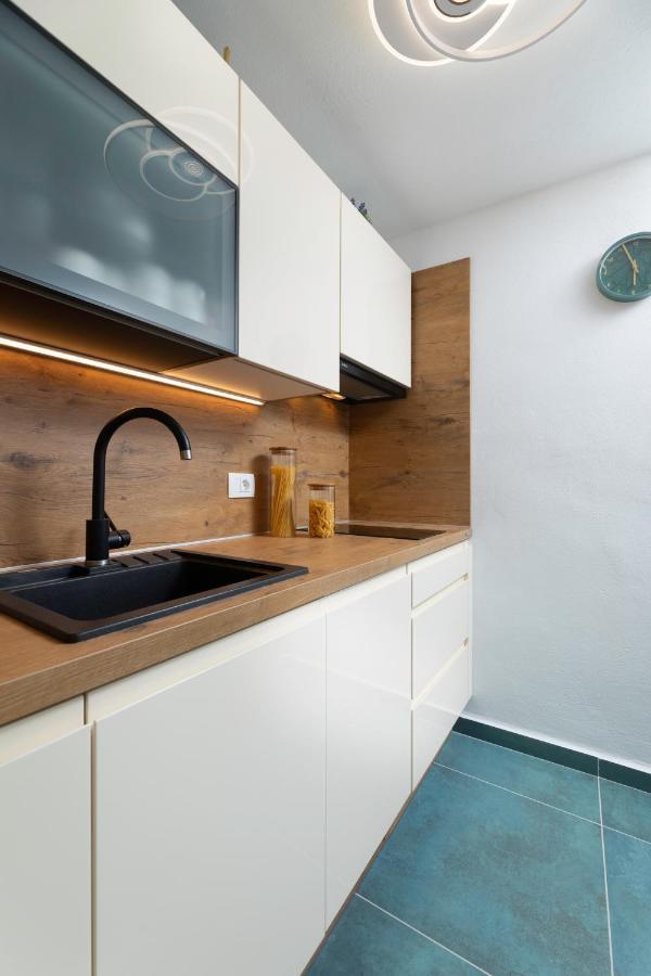 Studio, 70 Steps From The Beach باشْكا المظهر الخارجي الصورة